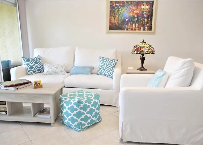 Beach Getaway - Ocean Beach, Tennis, Golf, Pool With Tiki Bar